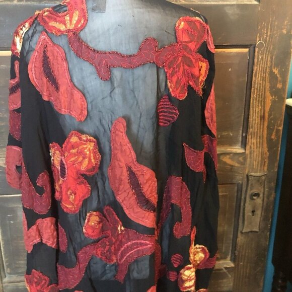 Chicos Kimono Open Front Sheer Embroidered Large Flowers Red & Black Large - Picture 4 of 7